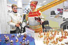 выставка-продажа художницы из села Нероновка Сергиевского района Ирины Соловьевой