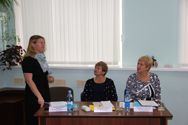 Екатерина Кириллова выразила слова благодарности представительницам женских советов за их активную общественную деятельность