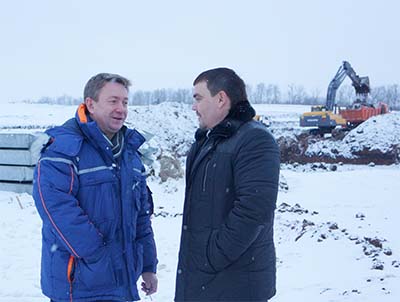 Алексей Веселов на строительстве убойного завода сергиевской птицефабрики