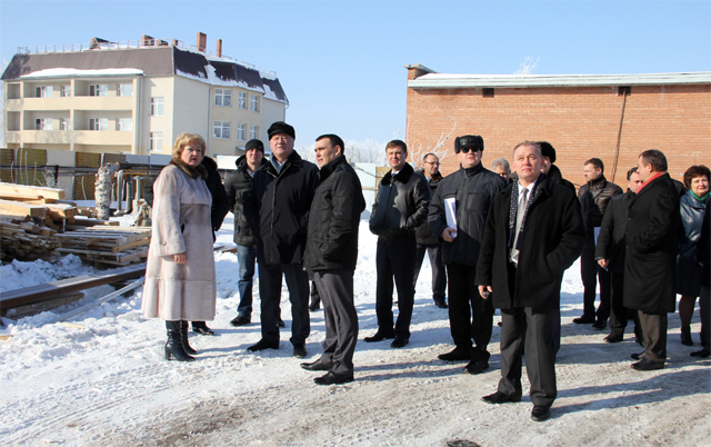 Парламентарии оценили выполненные работы по реконструкции Сергиевской школы